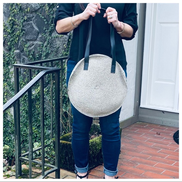 Boho Chic round straw handbag - Picture 4 of 9